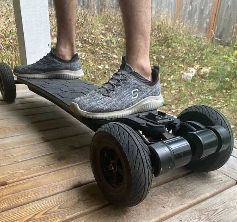 WowGo AT 2 from behind