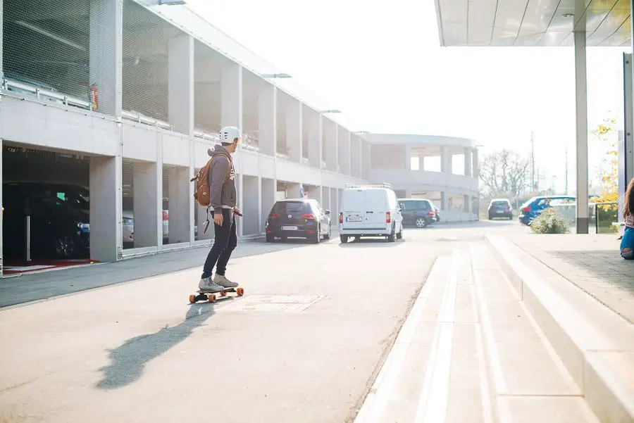 landyachtz electric skateboard