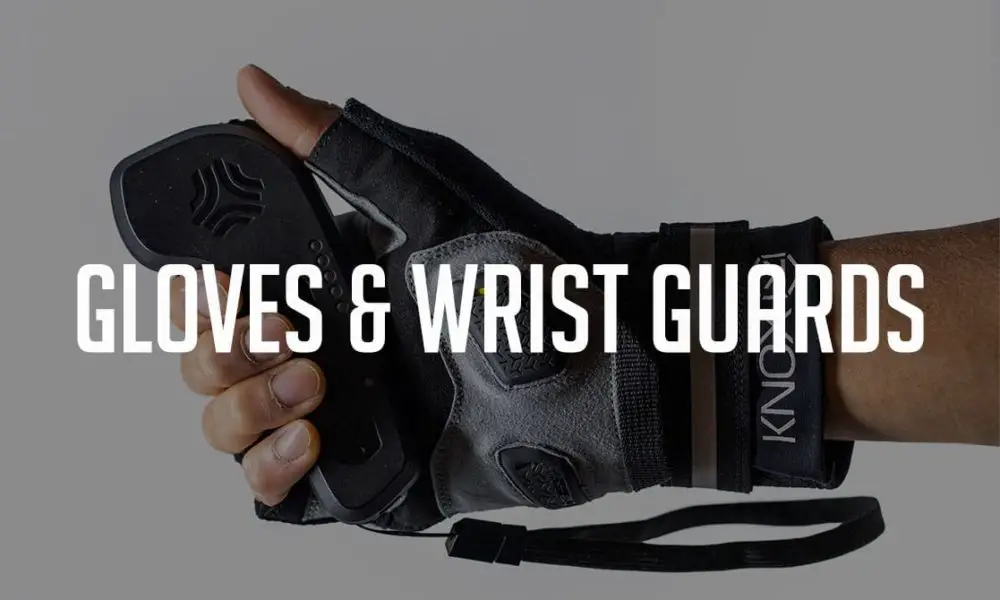 Best Gloves and Wrist Guards for Electric Skateboarding in 2021