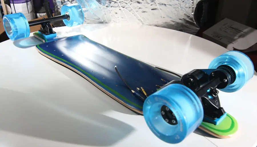 electric skateboard DIY painted deck with drive train